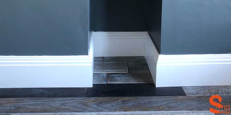 modern stepped skirting board