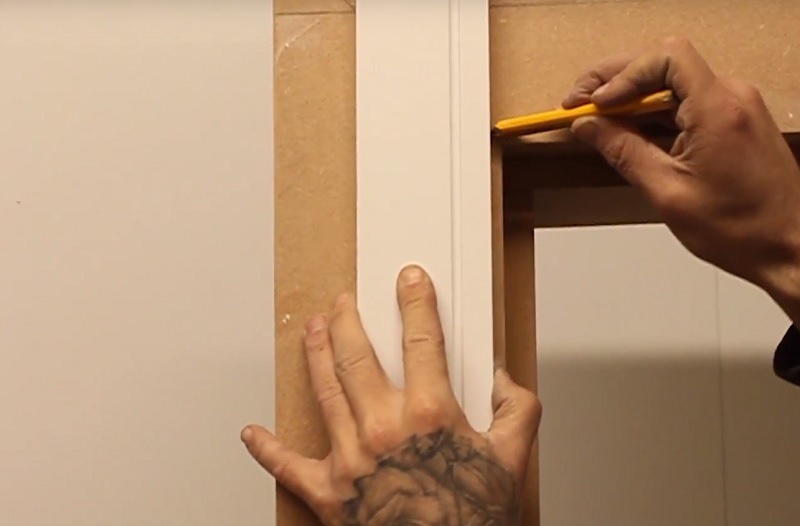apply angle to architrave